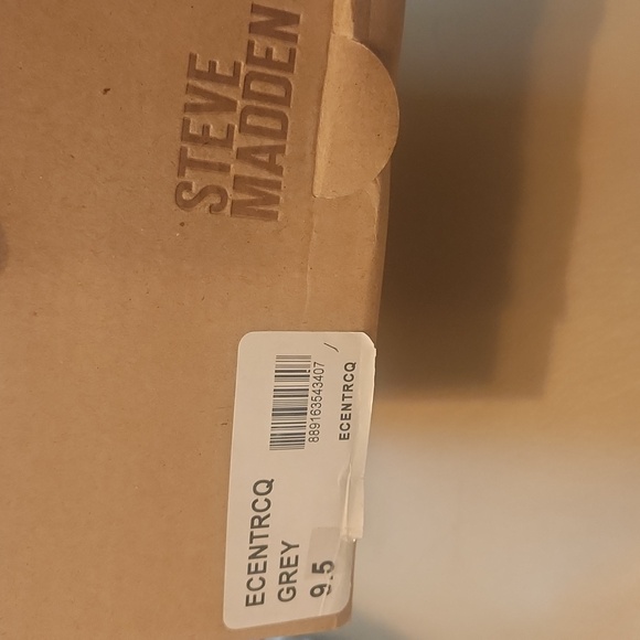 Steve Madden patent Leather Quilted Slip on Flat shoes Size 9.5 Grey - Picture 6 of 6